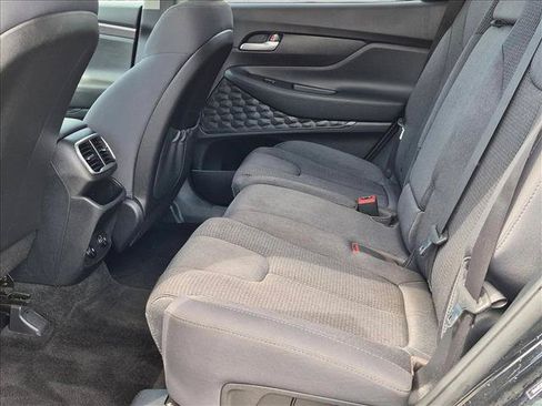 Used 2020 Hyundai Santa Fe SE FWD image 15