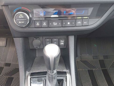Used 2015 Toyota Corolla S Premium FWD image 26