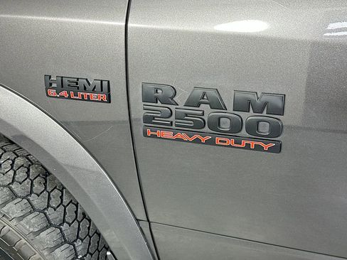 Used 2018 RAM 2500 Laramie w/ Sport Appearance Group AWD/4WD image 29