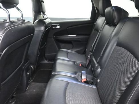 Used 2020 Dodge Journey Crossroad FWD image 19