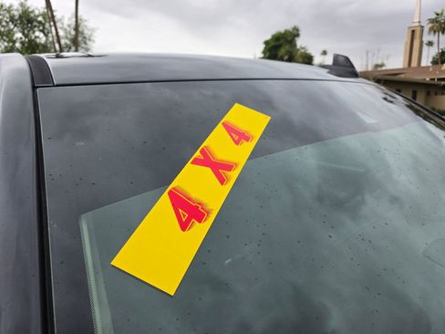 Used 2016 Chevrolet Suburban LTZ image 7