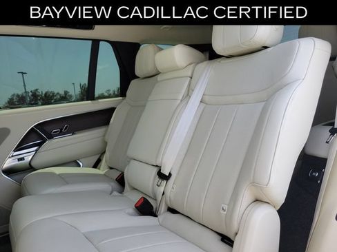 Used 2025 Land Rover Range Rover Long Wheelbase SE AWD/4WD image 28