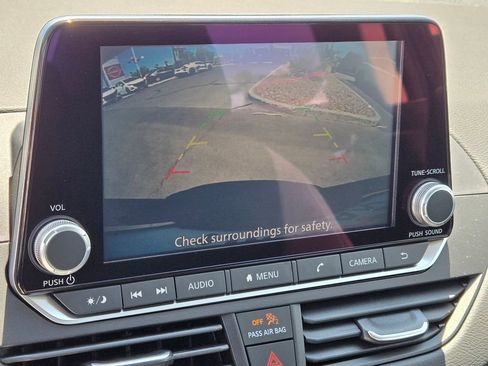 Certified 2025 Nissan Altima 2.5 S image 27