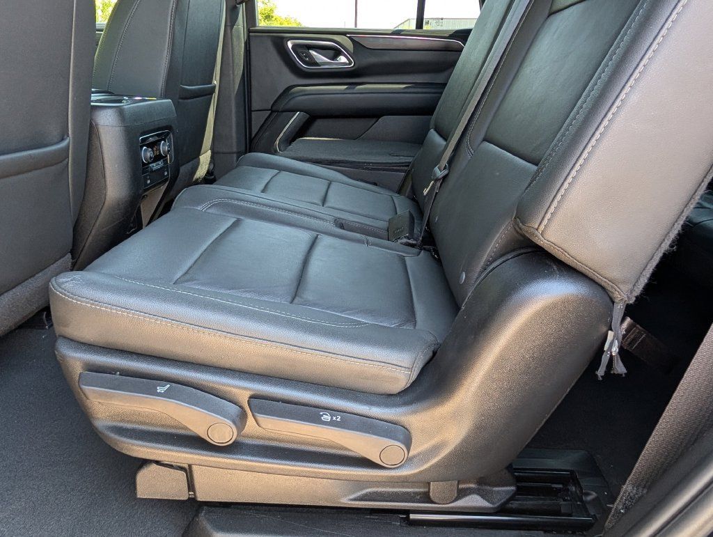 Used 2024 Chevrolet Tahoe LT AWD/4WD image 21