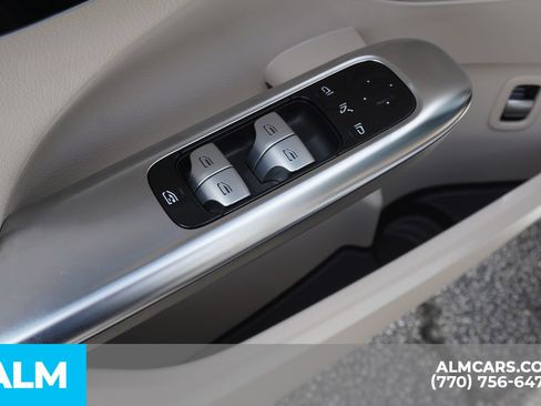 Used 2023 Mercedes-Benz C 300 Sedan image 52