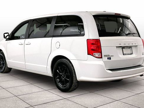 Used 2019 Dodge Grand Caravan GT image 10