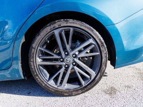 Used 2025 Toyota Camry XSE image 14