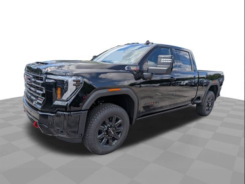 New 2026 GMC Sierra 2500 AT4 w/ AT4 Premium Plus Package AWD/4WD image 8