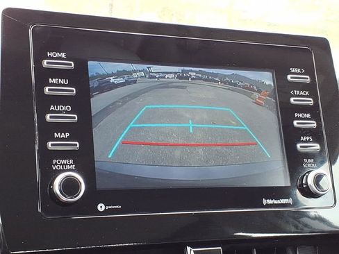 Used 2021 Toyota Camry SE FWD image 22