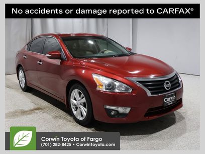 Used 2015 Nissan Altima 2.5 SV w/ Convenience Package