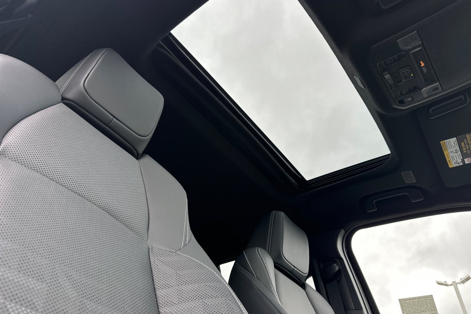 New 2026 Toyota 4Runner TRD Sport Premium AWD/4WD image 17