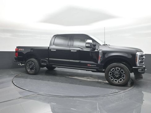 Used 2024 Ford F250 Platinum AWD/4WD image 11