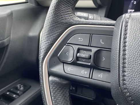 Used 2024 Toyota Tacoma TRD Off-Road image 24