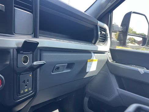 New 2026 Ford F350 XL w/ STX Appearance Package AWD/4WD image 8