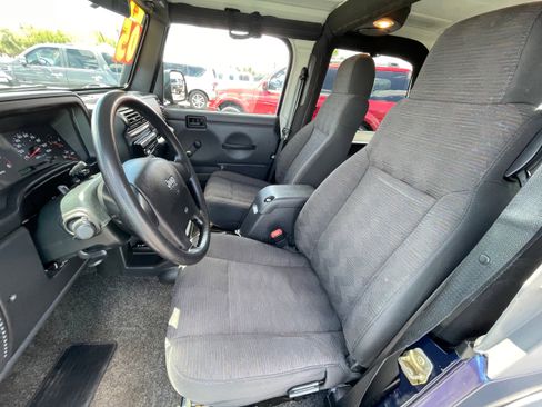 Used 2005 Jeep Wrangler Sport image 17
