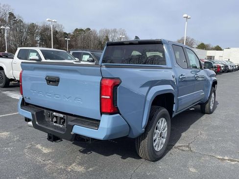 New 2026 Toyota Tacoma SR5 image 12