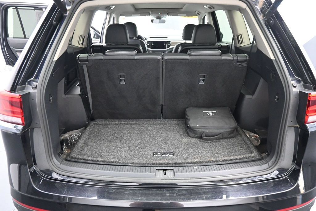 Used 2022 Volkswagen Atlas SEL AWD/4WD image 23