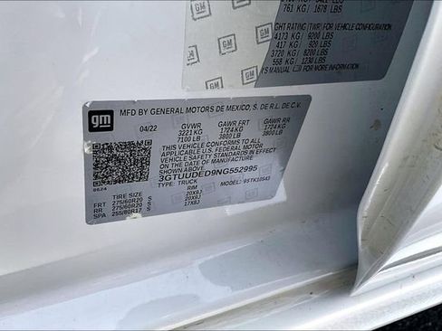 Used 2022 GMC Sierra 1500 SLT w/ X31 Off-Road Package image 35