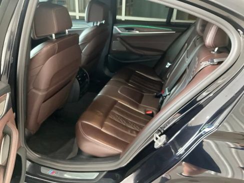 Used 2021 BMW M550i xDrive w/ Premium Package AWD/4WD image 18