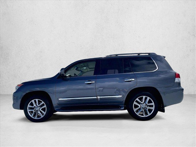 Used 2013 Lexus LX 570 4WD w/ Luxury Pkg w/Pre-crash image 5
