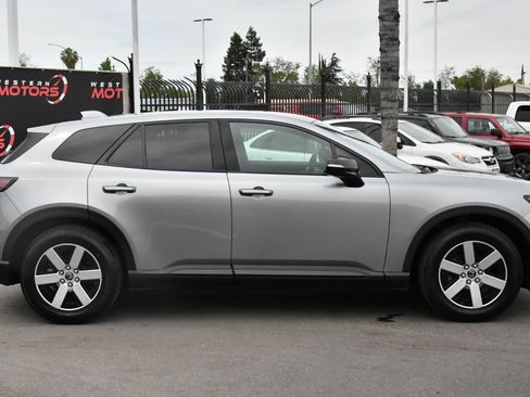 Used 2024 Honda Prologue EX image 9