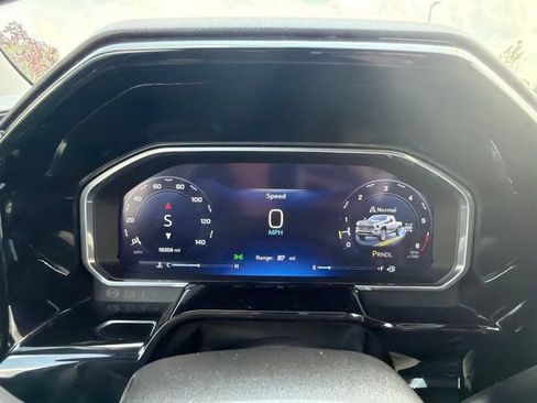 Used 2026 Chevrolet Silverado 2500 LT w/ Trail Boss Package AWD/4WD image 58