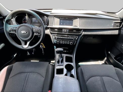 Used 2018 Kia Optima LX FWD image 14