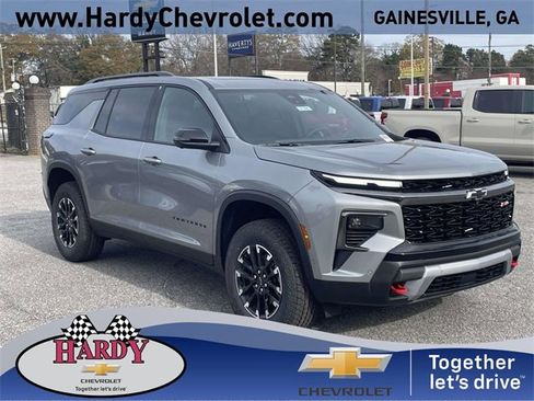 New 2026 Chevrolet Traverse Z71 w/ Enhanced Driving Package image 1