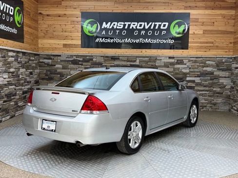 Used 2012 Chevrolet Impala LT w/ LT Sunroof Package FWD image 9
