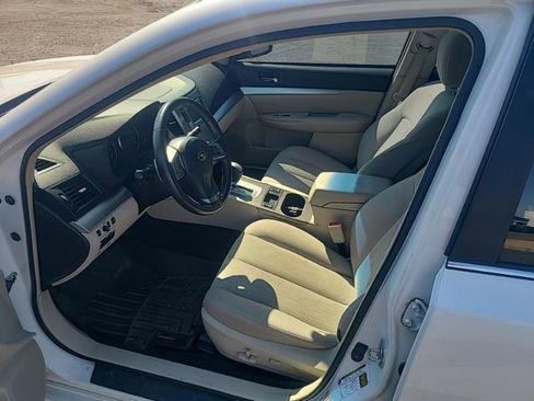 Used 2014 Subaru Legacy 2.5i Premium AWD/4WD image 13