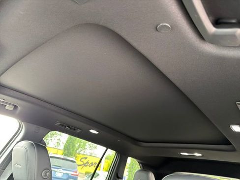 New 2026 Buick Enclave Avenir image 15