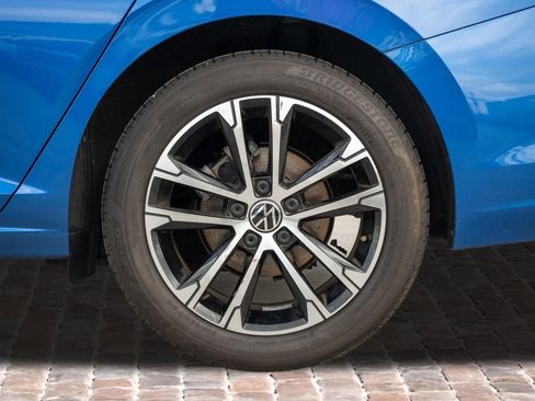 Used 2022 Volkswagen Jetta Sport FWD image 34