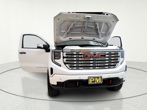 Used 2024 GMC Sierra 1500 Pro w/ Pro Value Package image 12