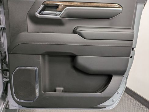 Used 2024 GMC Sierra 1500 Elevation w/ Preferred Package image 26