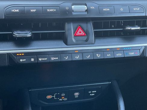 Used 2025 Kia K4 LXS image 31