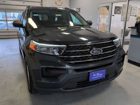 Certified 2023 Ford Explorer XLT AWD/4WD image 39