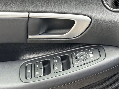 Used 2025 Hyundai Sonata SEL FWD image 15