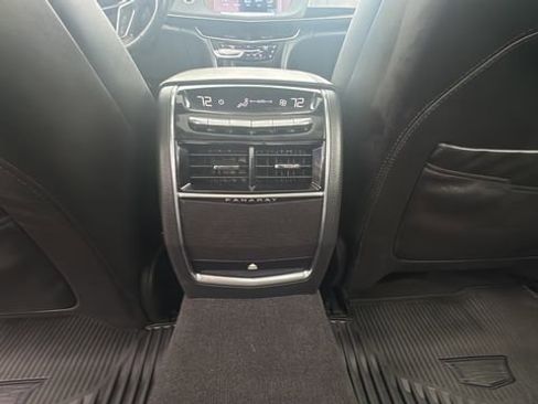 Used 2018 Cadillac CT6 Platinum image 18