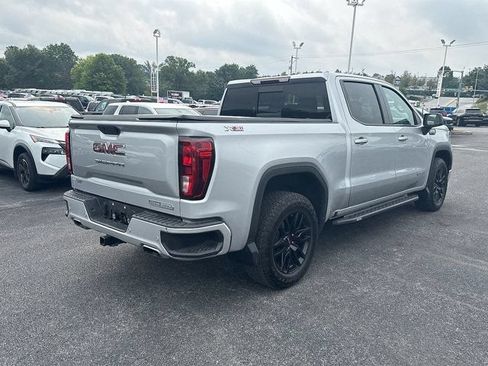 Used 2020 GMC Sierra 1500 Elevation w/ Elevation Value Package AWD/4WD image 8