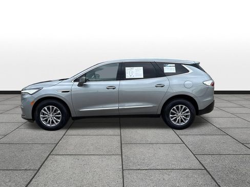 Used 2024 Buick Enclave Premium AWD/4WD image 2