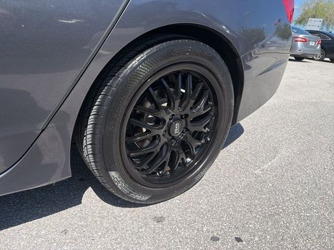 Used 2013 Honda Accord LX image 3