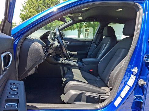 Used 2023 Honda Civic Sport image 16
