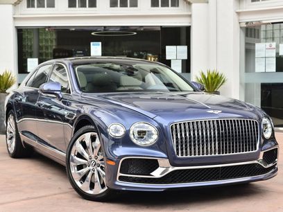 Used 2021 Bentley Flying Spur V8