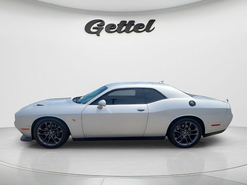 Used 2023 Dodge Challenger R/T Scat Pack RWD image 8