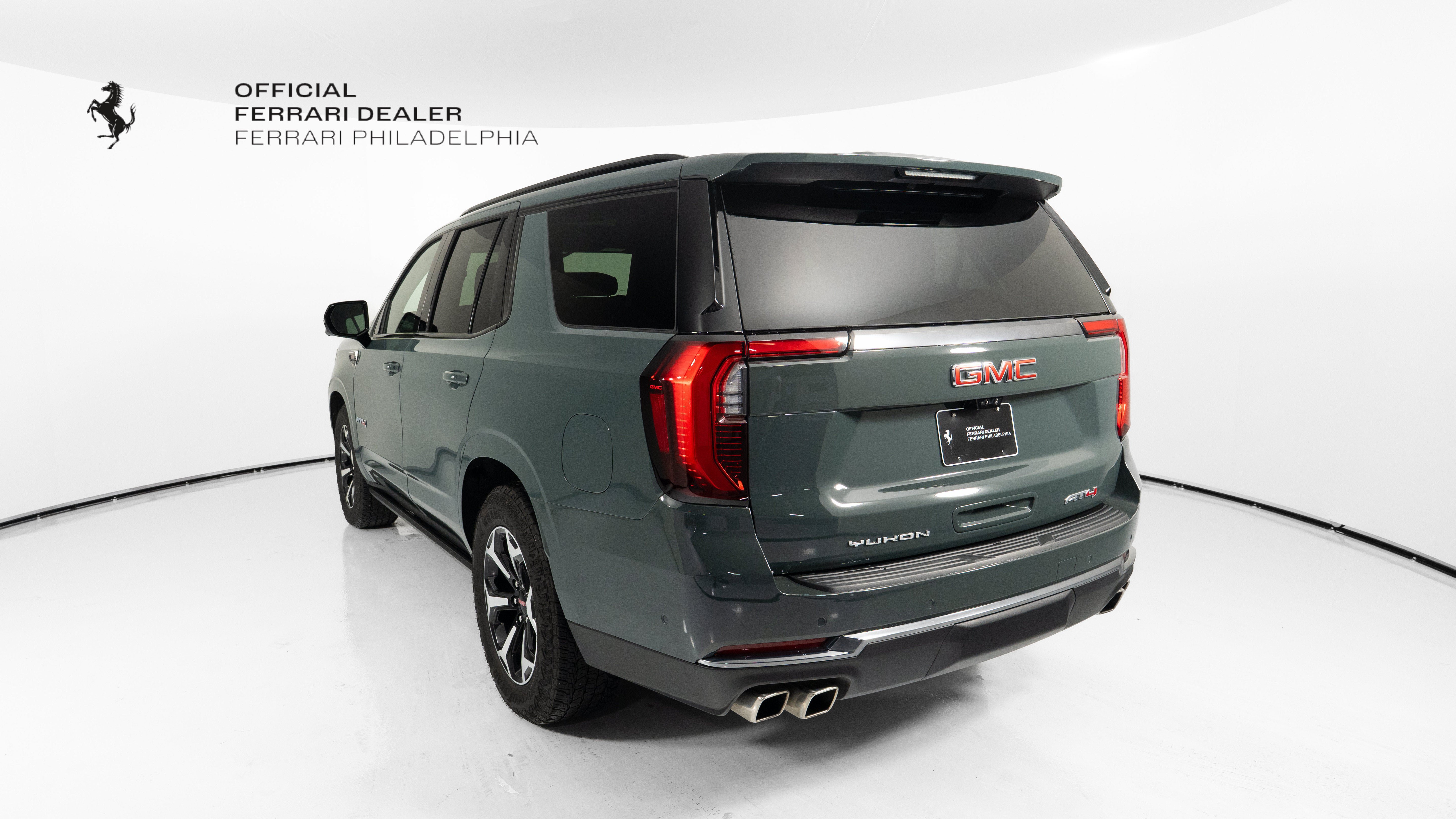Used 2025 GMC Yukon AT4 w/ AT4 Premium Plus Package AWD/4WD image 5