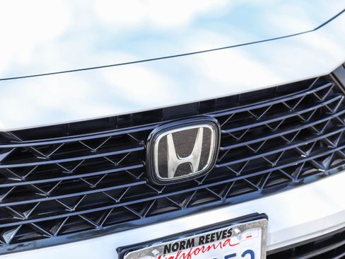 Certified 2024 Honda Accord EX image 4