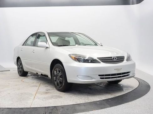 Used 2003 Toyota Camry LE image 14