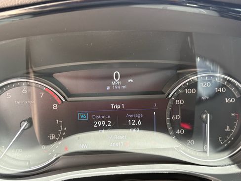 Used 2021 Cadillac XT6 Premium Luxury FWD image 16