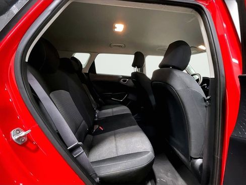 Used 2021 Kia Soul S image 25