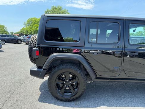 Used 2020 Jeep Wrangler Unlimited Sport AWD/4WD image 33